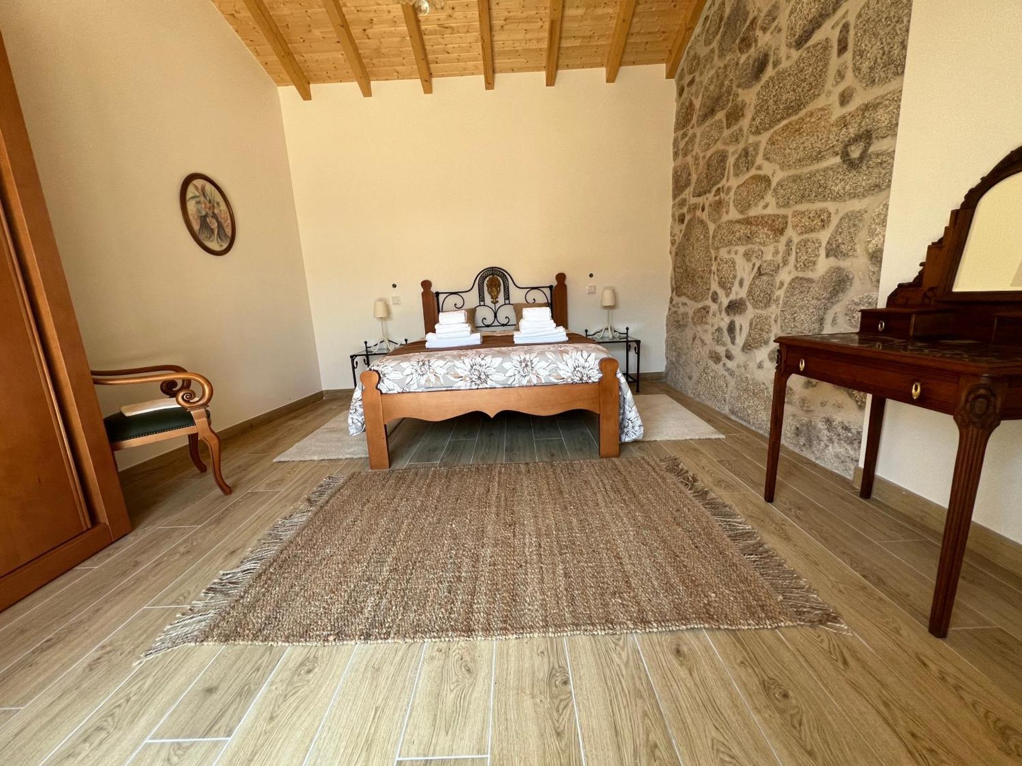 Eido De Bairros - Casa Cantinho Da Touca Arcos de Valdevez Exterior foto